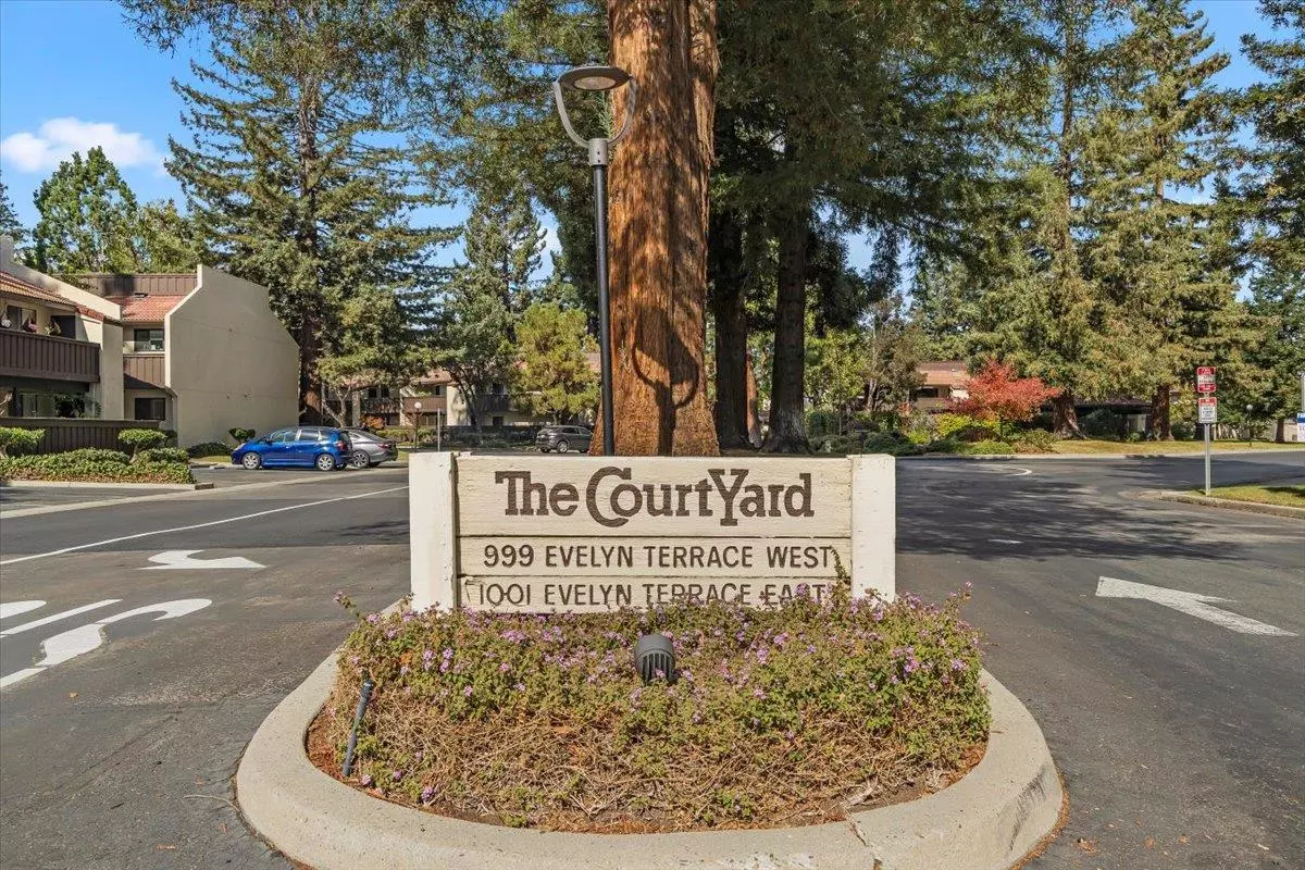 Sunnyvale, CA 94086,999 W Evelyn TER 28