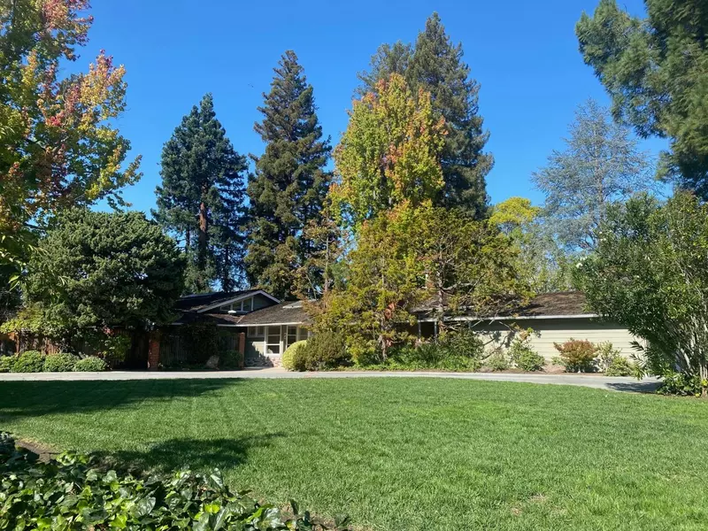 59 James AVE, Atherton, CA 94027