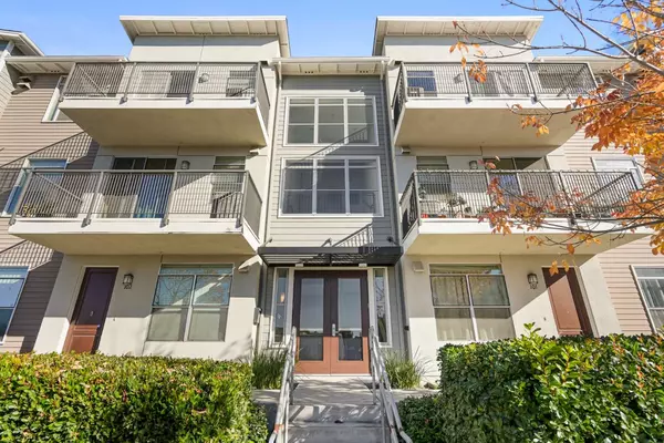 Sunnyvale, CA 94089,1065 Saginaw TER 301