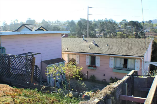 Del Rey Oaks, CA 93940,38 Work AVE