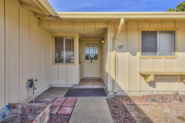 Salinas, CA 93907,985 Stokes WAY