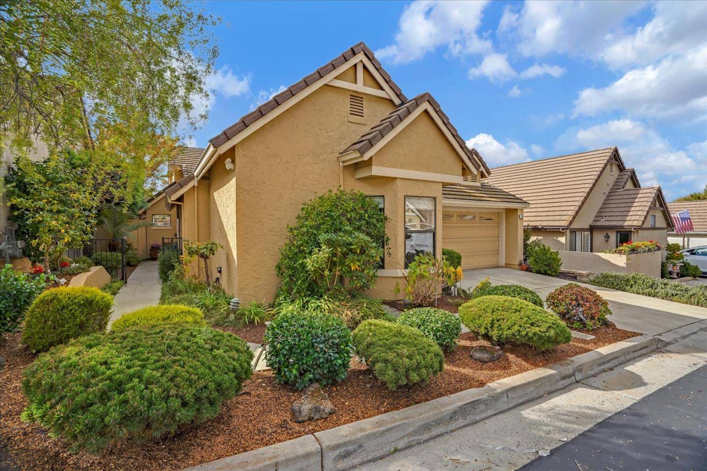 San Jose, CA 95135,7947 Caledonia DR