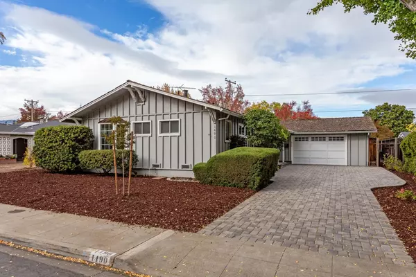 1490 Gretel LN, Mountain View, CA 94040