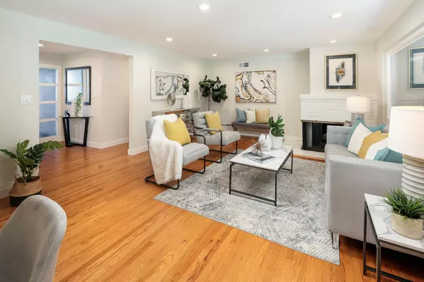 Sunnyvale, CA 94087,1580 Warbler AVE