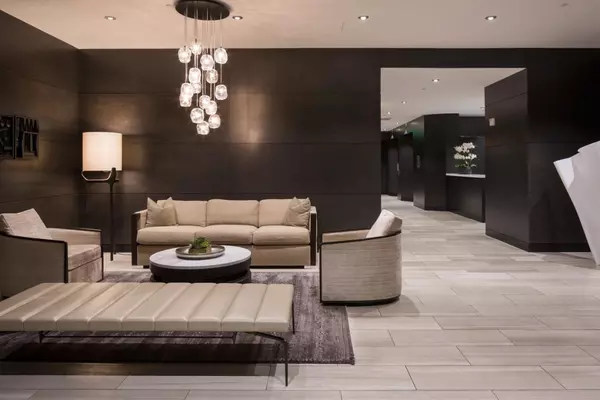 San Francisco, CA 94111,733 Front ST 404