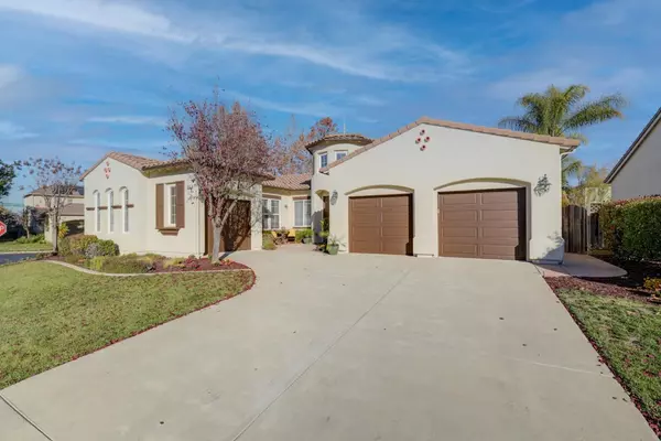 Gilroy, CA 95020,7472 Dornoch CT