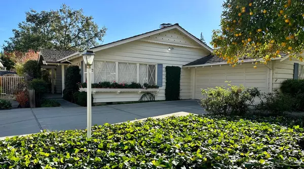 San Carlos, CA 94070,7 El Sereno DR