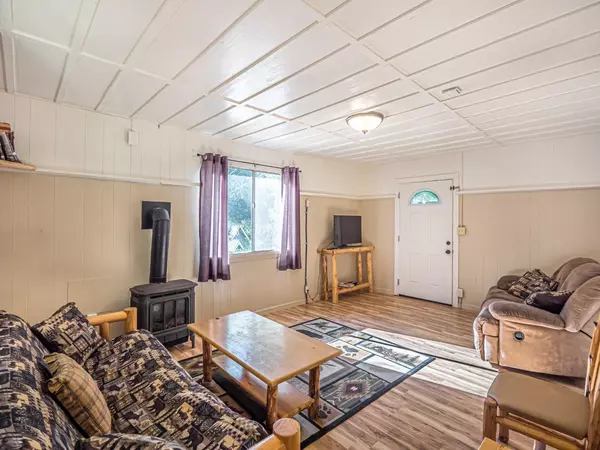 Mount Hermon, CA 95041,17 Mound AVE