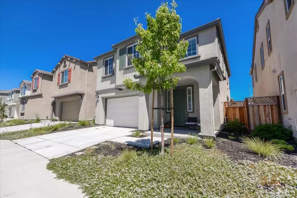 Fairfield, CA 94534,684 Granite LN