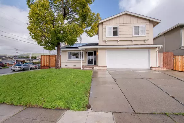 San Jose, CA 95127,1702 Mount Rushmore DR