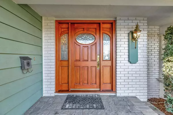 Sunnyvale, CA 94087,590 Duvall CT