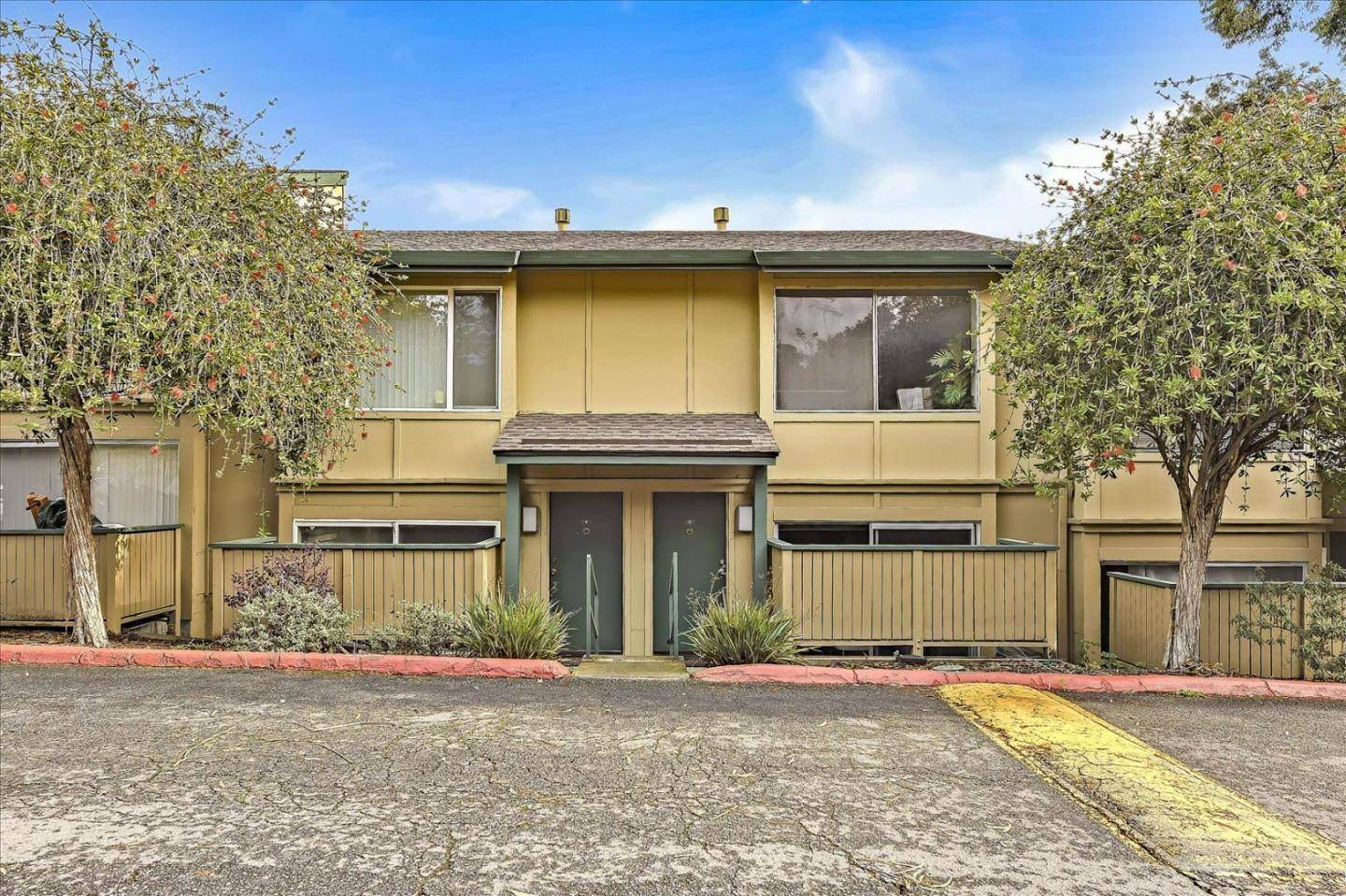 389 Half Moon Lane 3, Daly City, CA 94015