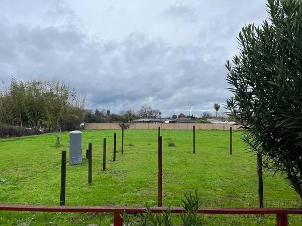 Fresno, CA 93726,4777 E Austin WAY