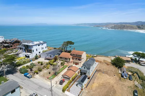 277 Kent RD, Pacifica, CA 94044