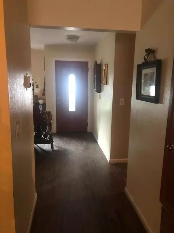 Tracy, CA 95376,830 Sultana DR