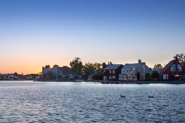 621 Portsmouth LN, Foster City, CA 94404