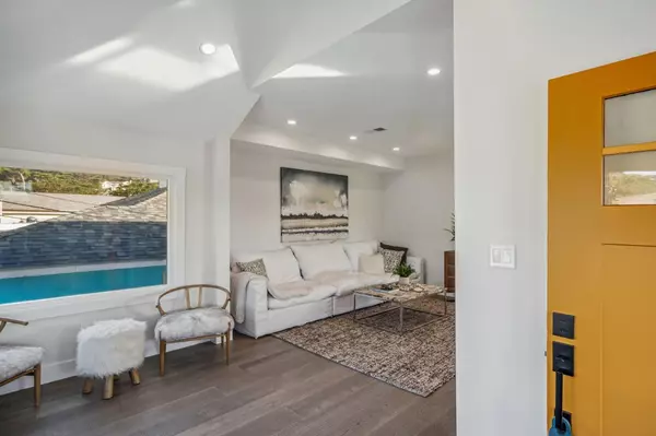 Pacifica, CA 94044,140 Carmel AVE