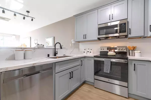 San Jose, CA 95112,951 S 12th ST 217