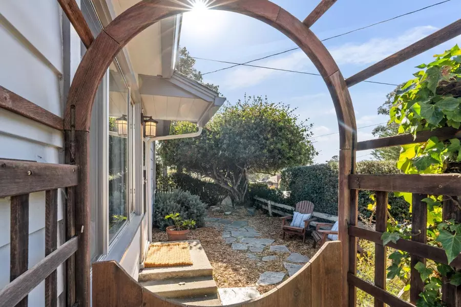 251 17 Mile DR, Pacific Grove, CA 93950