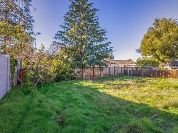 Sunnyvale, CA 94086,541 S Bayview AVE