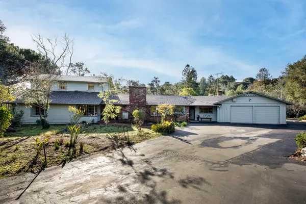 11170 Magdalena RD, Los Altos Hills, CA 94024