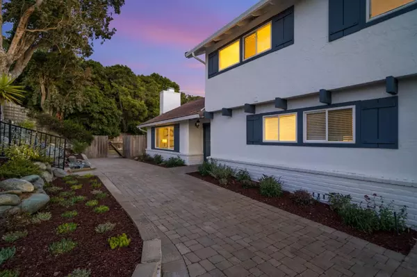 2884 Wakefield DR, Belmont, CA 94002