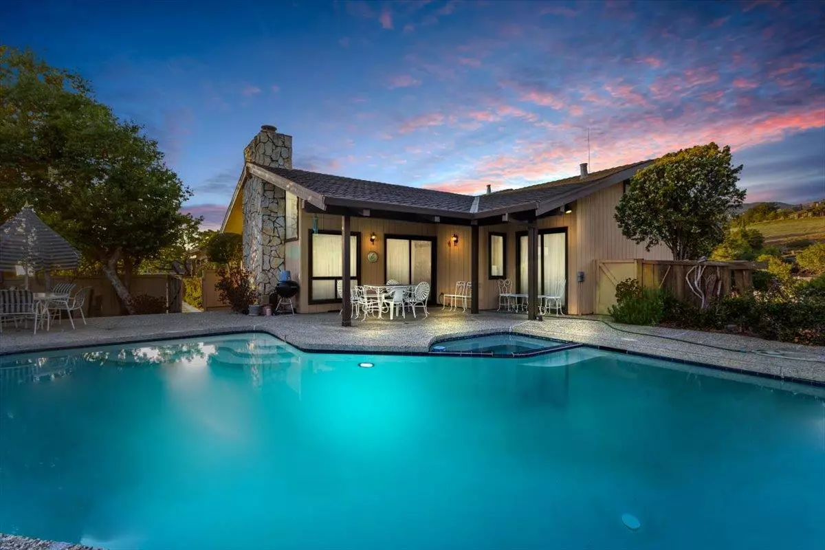 San Jose, CA 95127,10940 Prieta CT