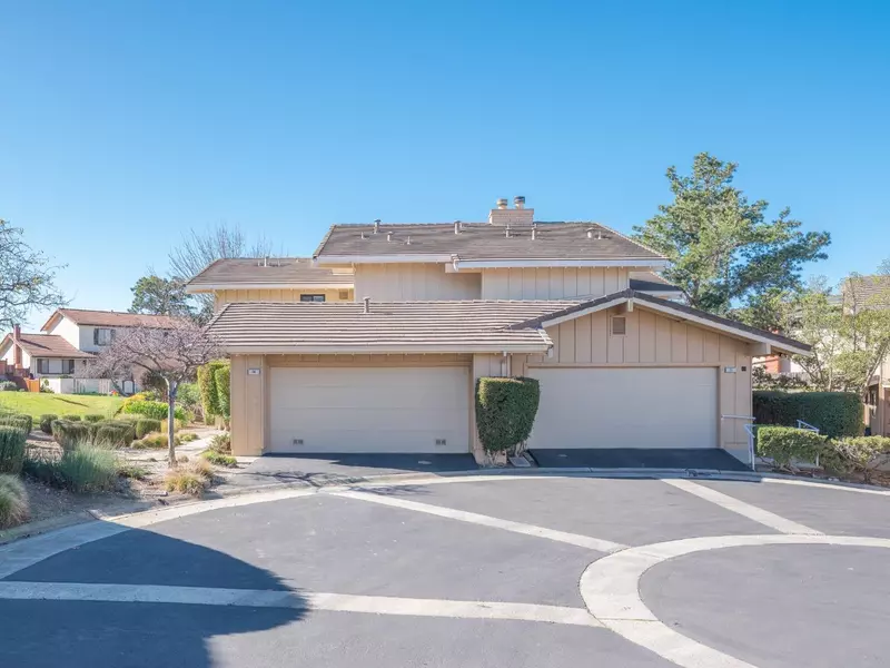 26 Buttercup LN, San Carlos, CA 94070