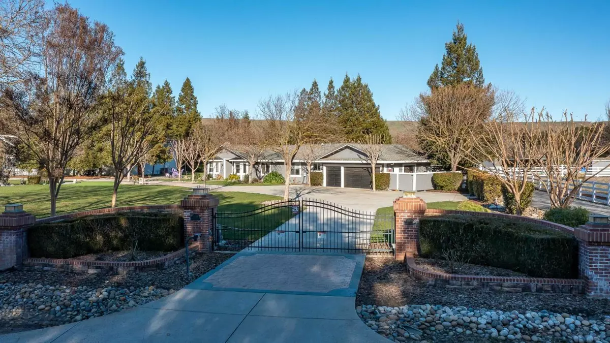 Morgan Hill, CA 95037,9800 Lantz DR