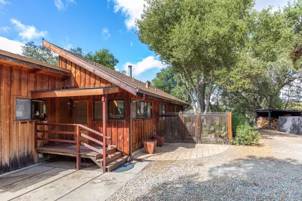 Carmel Valley, CA 93924,21446 Laurel Spring RD