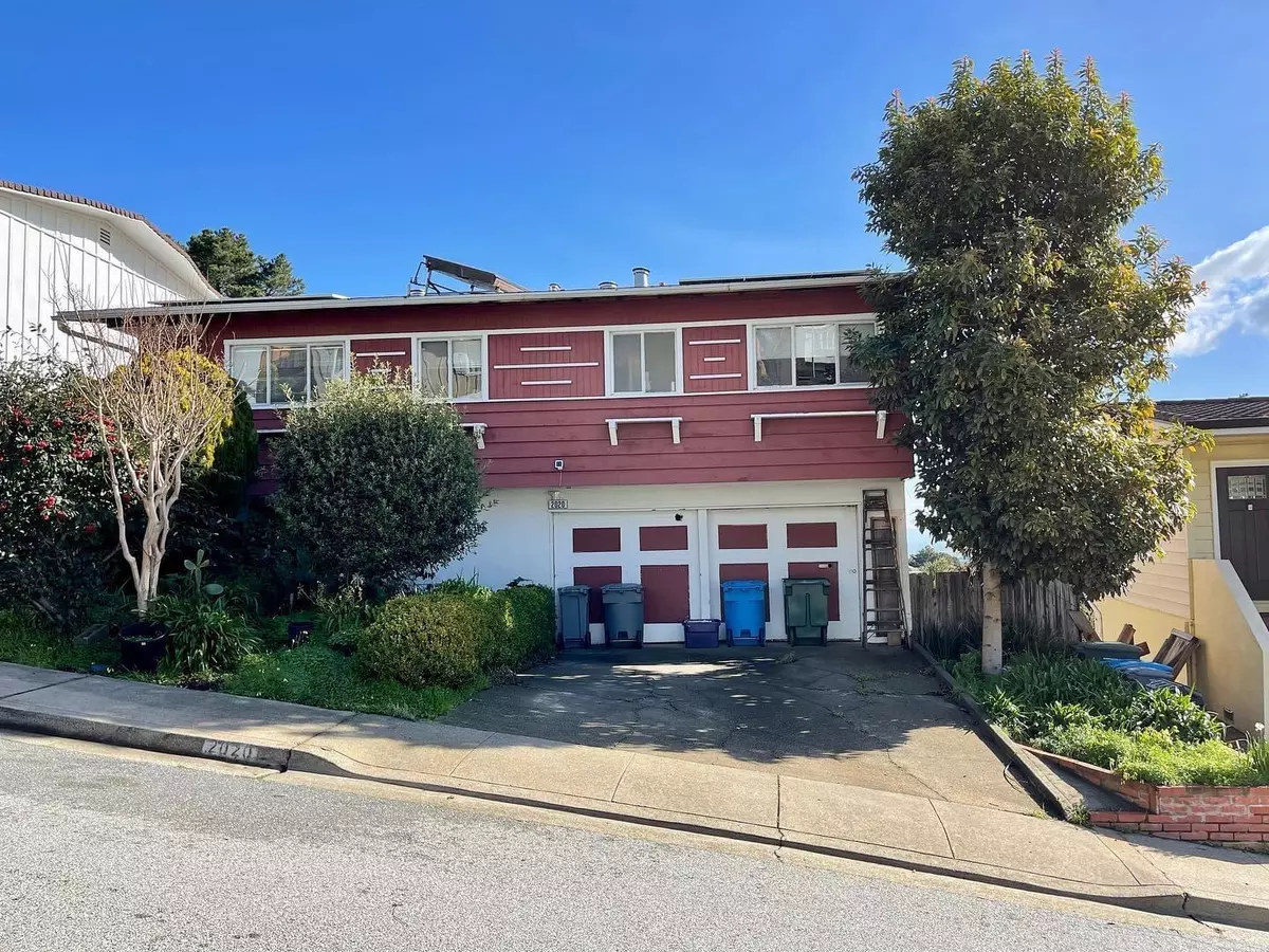 San Bruno, CA 94066,2020 Evergreen DR