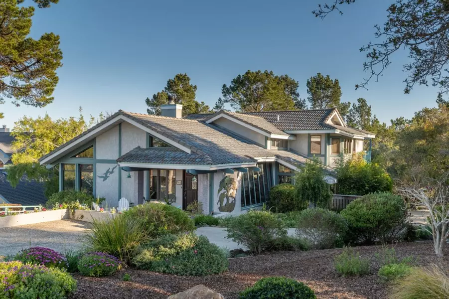 361 Dry Creek RD, Monterey, CA 93940