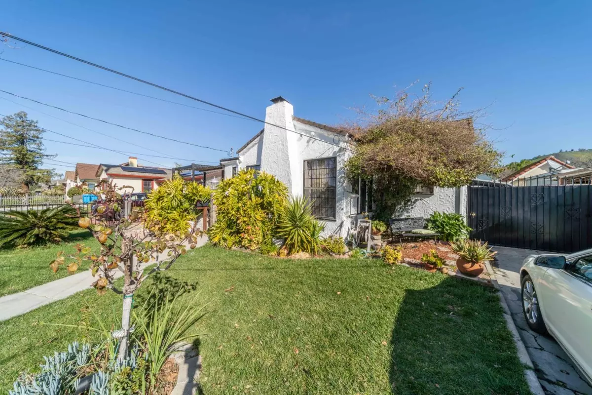 San Jose, CA 95127,196 S Cragmont AVE