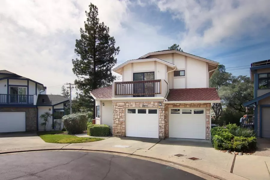 127 Viki CT, Scotts Valley, CA 95066