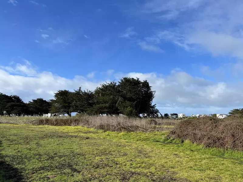 000 4th Ave, Half Moon Bay, CA 94019