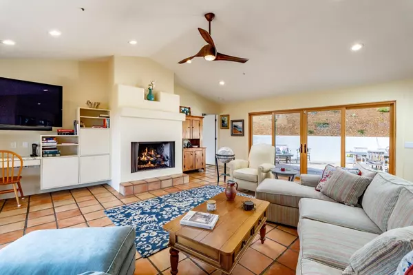 Carmel Valley, CA 93924,36 Encina DR