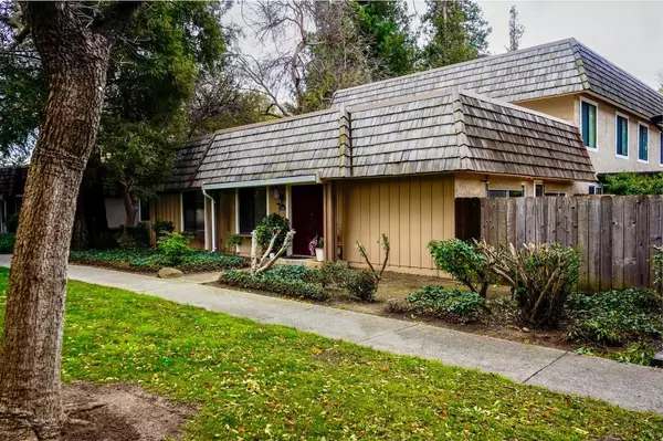 San Jose, CA 95136,4708 Canyon River CT