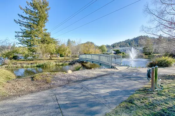 Scotts Valley, CA 95066,225 Mount Hermon RD 84