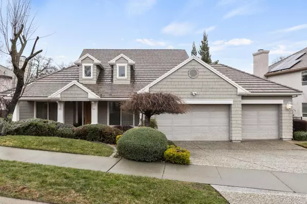 Auburn, CA 95602,3840 Deer Ridge LN