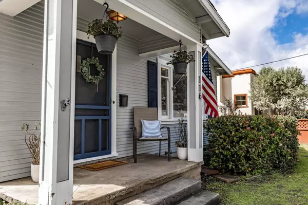 Salinas, CA 93901,116 Oak ST