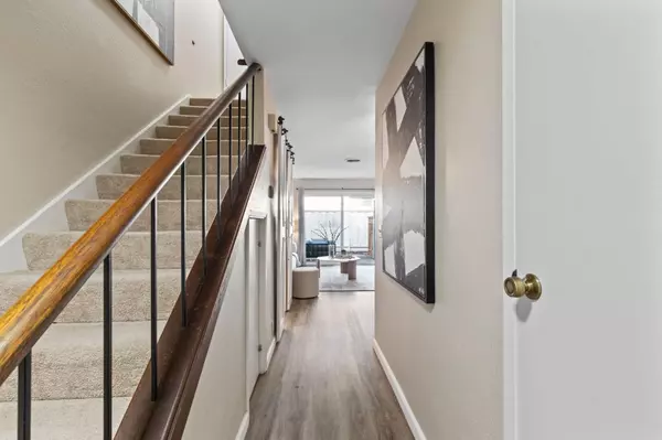 Pacifica, CA 94044,1327 Terra Nova BLVD