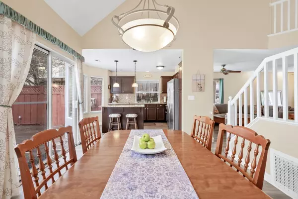 Scotts Valley, CA 95066,402 Sidesaddle CIR