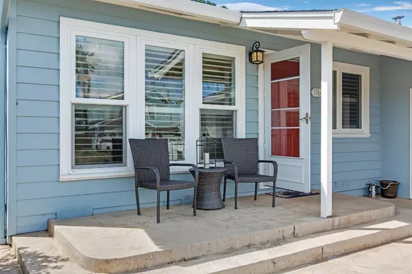 Pacifica, CA 94044,1360 De Solo DR