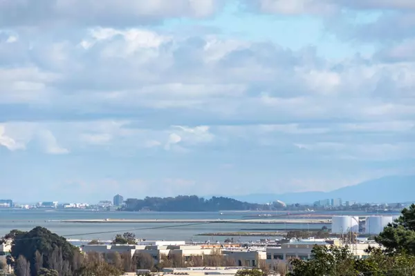 South San Francisco, CA 94080,724 Spruce AVE