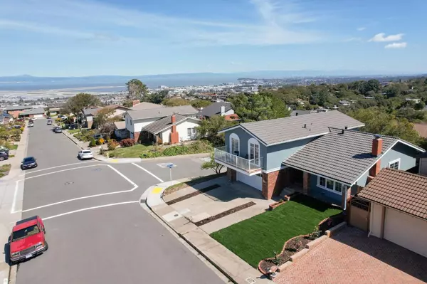 Millbrae, CA 94030,1001 Springfield DR