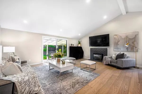 Sunnyvale, CA 94087,1619 Martin AVE