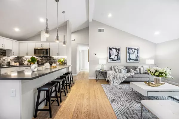 Sunnyvale, CA 94087,1619 Martin AVE