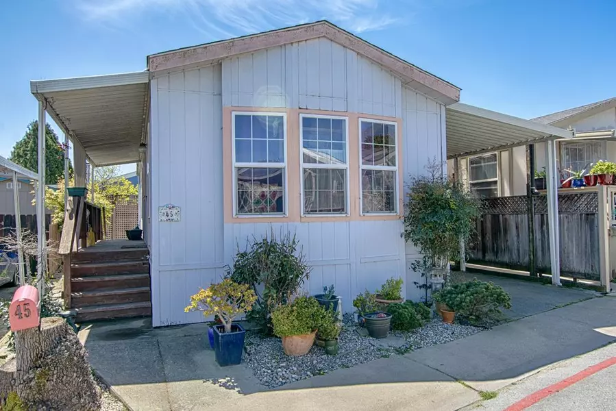 525 Airport BLVD 45, Watsonville, CA 95076