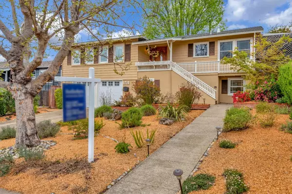 1716 Chula Vista DR, Belmont, CA 94002