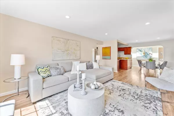 South San Francisco, CA 94080,120 Dundee DR